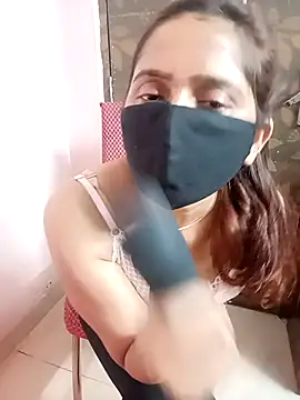 Aarti9012 online show from January 15, 2026, 2:42 pm