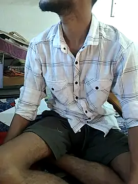 baby Cpl21 online show from November 3, 2025, 7:35 am