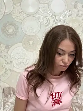 Snapshot of Sindy_Energy chatting on November 4, 2025, 11:58 am Sindy Energy online show from November 4, 2025, 11:58 am