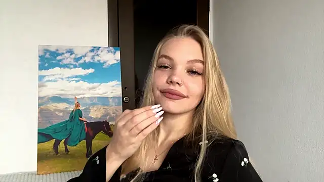 SweetAmelia69 online show from December 5, 2025, 8:24 am