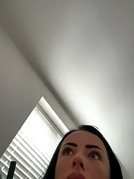 Bethrae25 online show from November 28, 2025, 2:17 pm