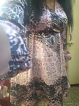 Snapshot of mouni499 chatting on November 8, 2025, 10:08 am mouni499 online show from November 8, 2025, 10:08 am