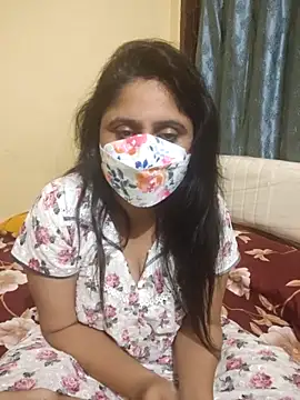 Snapshot of mouni499 chatting on November 7, 2025, 6:45 pm mouni499 online show from November 7, 2025, 6:45 pm