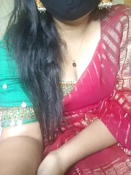 mouni499 online show from May 28, 2026, 3:18 pm