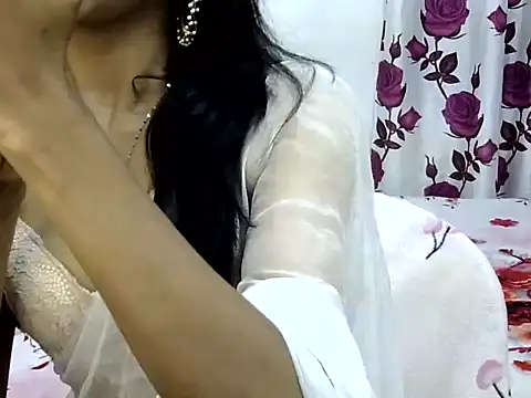 Snapshot of Meghla_nodi chatting on December 13, 2025, 8:04 pm Meghla nodi online show from December 13, 2025, 8:04 pm