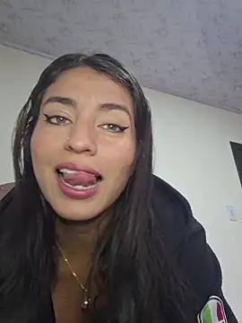 GISELLA   online show from December 2, 2025, 12:29 pm