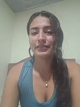 GISELLA   online show from November 10, 2025, 10:15 pm