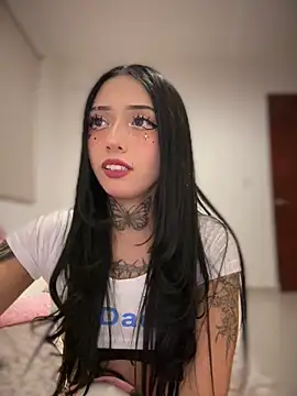 Snapshot of JIORYOvO chatting on February 8, 2026, 3:37 am JIORYOvO online show from February 8, 2026, 3:37 am