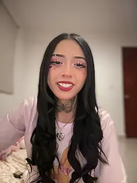 Snapshot of JIORYOvO chatting on February 23, 2026, 4:58 am JIORYOvO online show from February 23, 2026, 4:58 am