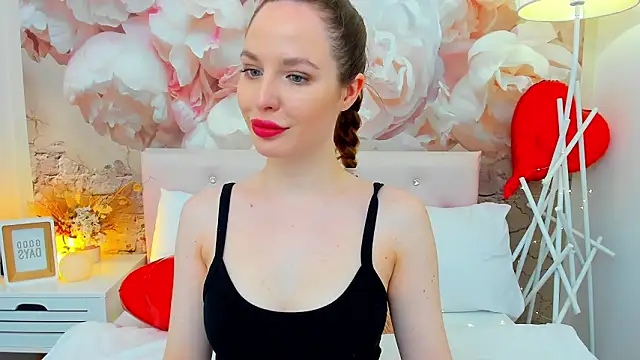 Snapshot of MonaRicci chatting on February 21, 2026, 1:24 pm MonaRicci online show from February 21, 2026, 1:24 pm