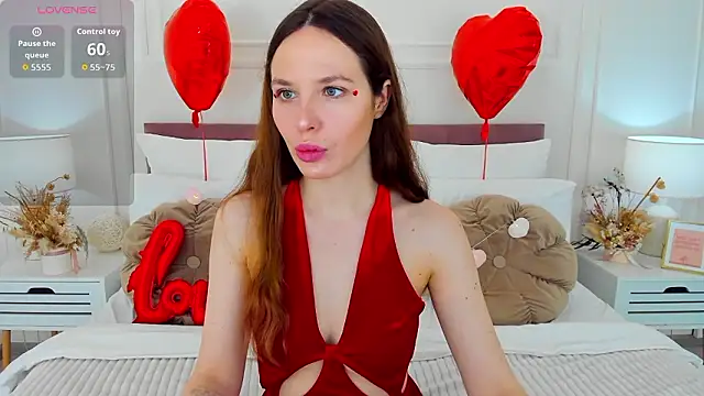 Snapshot of MonaRicci chatting on February 14, 2026, 1:33 pm MonaRicci online show from February 14, 2026, 1:33 pm