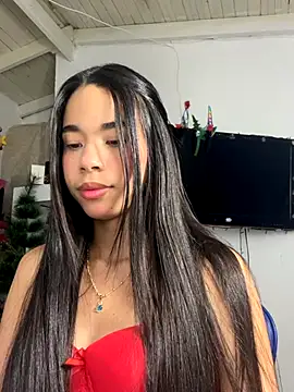 Snapshot of Milleradhara24 chatting on December 22, 2025, 2:44 am Milleradhara24 online show from December 22, 2025, 2:44 am