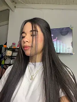 Snapshot of Milleradhara24 chatting on February 25, 2026, 7:25 pm Milleradhara24 online show from February 25, 2026, 7:25 pm