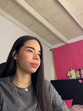 Snapshot of Milleradhara24 chatting on January 17, 2026, 2:26 am Milleradhara24 online show from January 17, 2026, 2:26 am