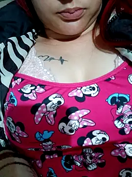 Snapshot of ruiviinhaah chatting on November 26, 2025, 10:59 am ruiviinhaah online show from November 26, 2025, 10:59 am