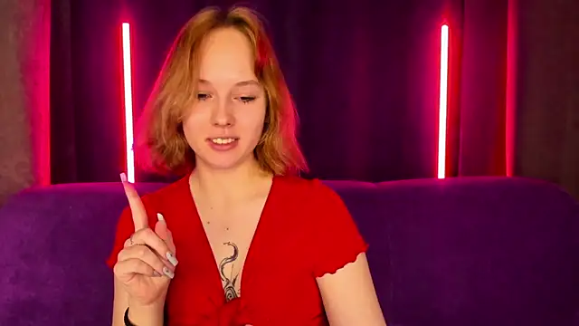 RikkiChoco online show from February 11, 2026, 8:36 am