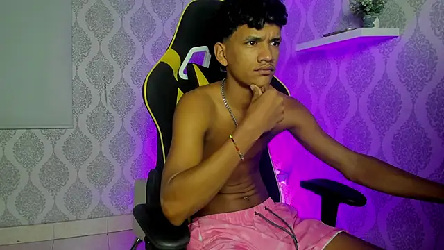 Boy savoy online show from February 20, 2026, 7:21 am