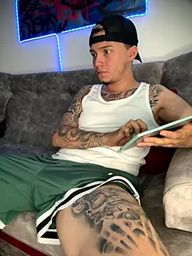 Nick orion online show from December 1, 2025, 9:37 pm