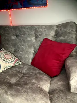 Nick orion online show from November 14, 2025, 1:37 pm