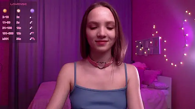 Adria Arjona online show from April 24, 2026, 7:43 am