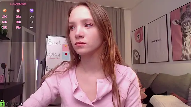 Snapshot of Adria_Arjona chatting on July 14, 2026, 1:05 am Adria Arjona online show from July 14, 2026, 1:05 am