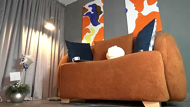 Snapshot of nylonisabella chatting on January 14, 2026, 8:45 pm nylonisabella online show from January 14, 2026, 8:45 pm