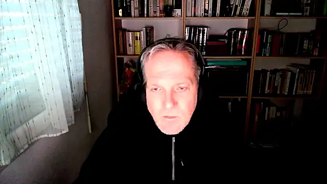 Snapshot of ChocolatMilka44 chatting on November 2, 2025, 1:27 pm ChocolatMilka44 online show from November 2, 2025, 1:27 pm