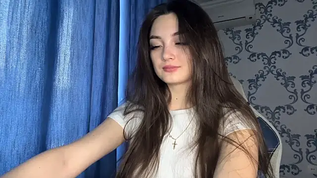 Snapshot of TwotyBright chatting on March 2, 2026, 6:14 am TwotyBright online show from March 2, 2026, 6:14 am