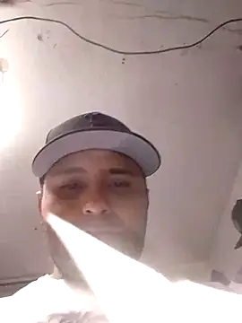 KARNEs24666 online show from May 29, 2026, 7:42 pm