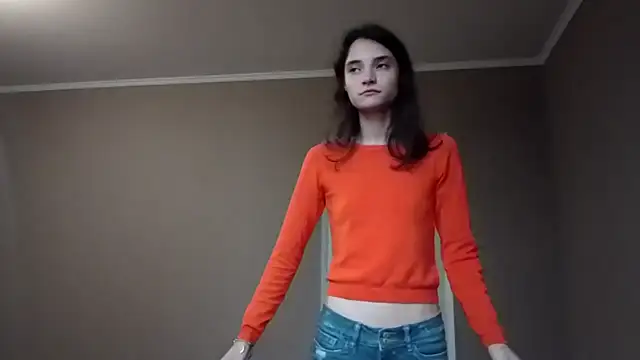 MartiCarolina online show from November 9, 2025, 12:53 pm