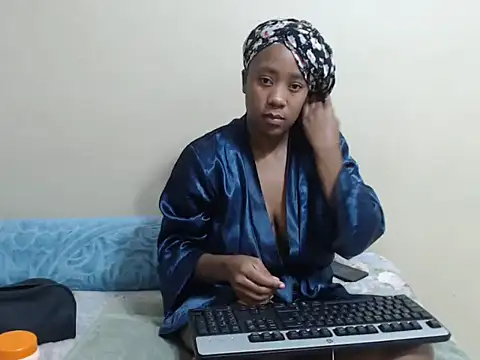 Snapshot of SexyLipss_ chatting on November 30, 2025, 6:30 pm SexyLipss online show from November 30, 2025, 6:30 pm