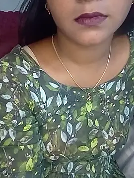 Snapshot of Neha533 chatting on June 6, 2026, 5:51 pm Neha533 online show from June 6, 2026, 5:51 pm
