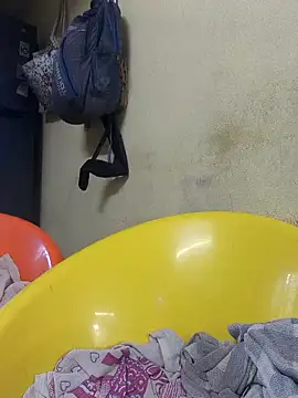 hyd couple7878 online show from November 26, 2025, 2:33 am