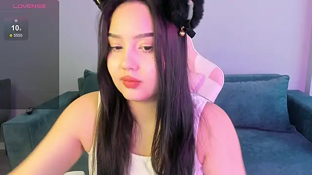 ayameshiratori online show from December 5, 2025, 3:38 am