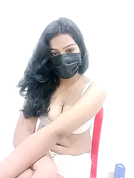 Snapshot of Aarti909090 chatting on December 14, 2025, 1:28 pm Aarti909090 online show from December 14, 2025, 1:28 pm