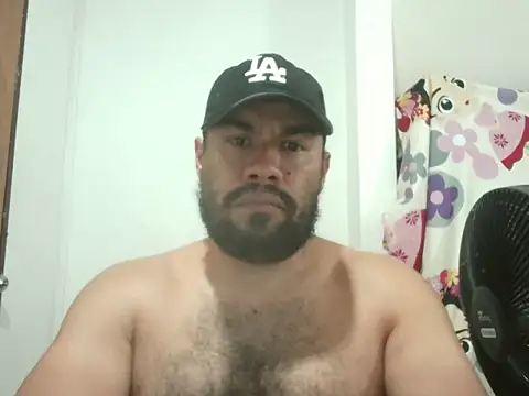 Snapshot of Ramses_36 chatting on February 16, 2026, 1:04 am Ramses 36 online show from February 16, 2026, 1:04 am