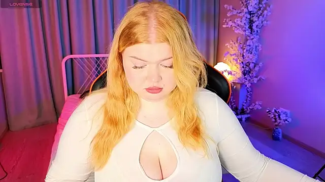 AriettaHeart online show from April 10, 2026, 9:44 pm