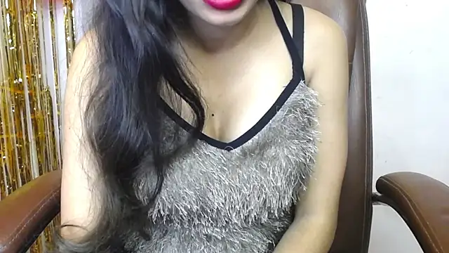 Snapshot of horneyworld007 chatting on December 16, 2025, 10:19 am horneyworld007 online show from December 16, 2025, 10:19 am