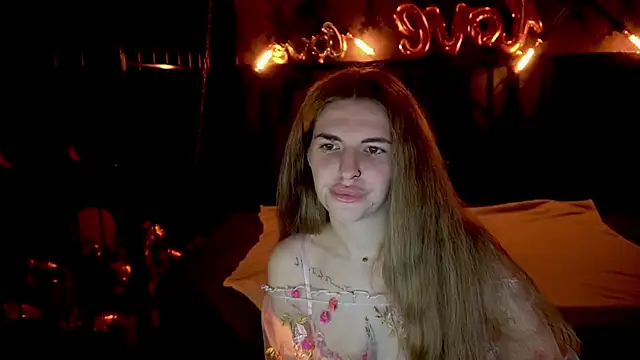 DanielaReign online show from February 14, 2026, 6:57 am