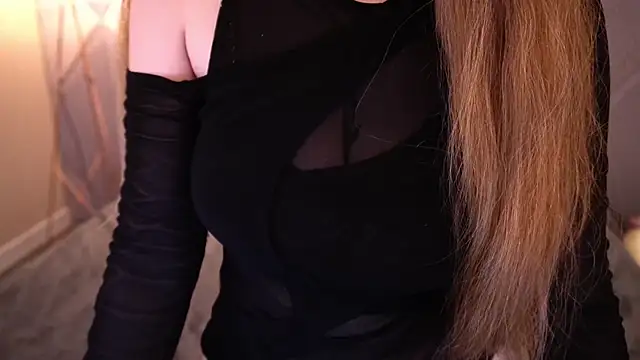 DanielaReign online show from April 18, 2026, 8:38 am