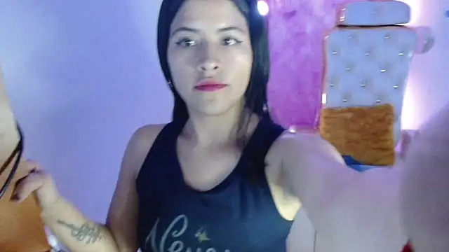 Ashley Stone01 online show from December 3, 2025, 11:36 pm