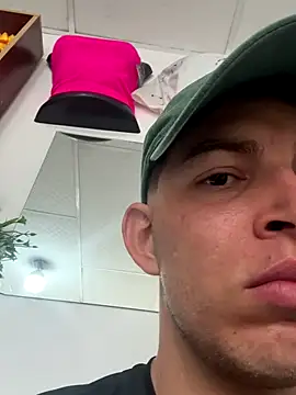 AlexanderBianchi2 online show from November 15, 2025, 4:22 pm