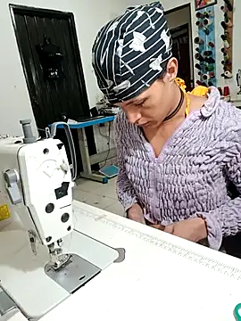 Snapshot of PaulinaLondra2 chatting on November 8, 2025, 11:58 am PaulinaLondra2 online show from November 8, 2025, 11:58 am