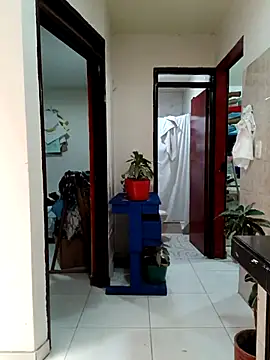 Snapshot of PaulinaLondra2 chatting on November 6, 2025, 1:26 pm PaulinaLondra2 online show from November 6, 2025, 1:26 pm