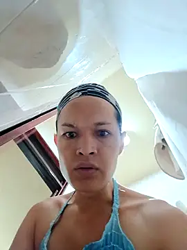 Snapshot of PaulinaLondra2 chatting on November 25, 2025, 12:16 pm PaulinaLondra2 online show from November 25, 2025, 12:16 pm