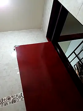 Snapshot of PaulinaLondra2 chatting on November 29, 2025, 10:15 am PaulinaLondra2 online show from November 29, 2025, 10:15 am