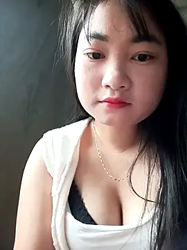 Snapshot of buom-xinh chatting on November 3, 2025, 7:46 am buom-xinh online show from November 3, 2025, 7:46 am