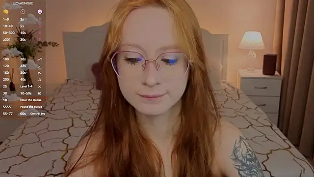 WICKEDEMBER online show from March 12, 2026, 6:39 am