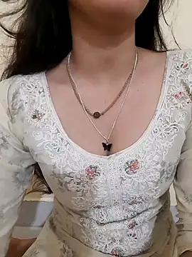 Snapshot of Neha_rani78 chatting on July 24, 2026, 2:18 am Neha rani78 online show from July 24, 2026, 2:18 am