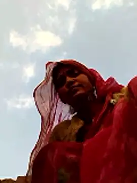 Snapshot of Jooli_cuty chatting on February 22, 2026, 1:52 am Jooli cuty online show from February 22, 2026, 1:52 am